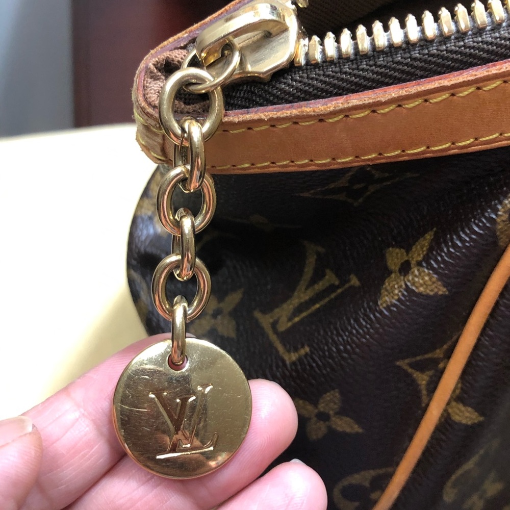 Handbag - Picture 11 of 12